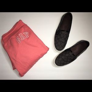 GAP Ankle Length Joggers